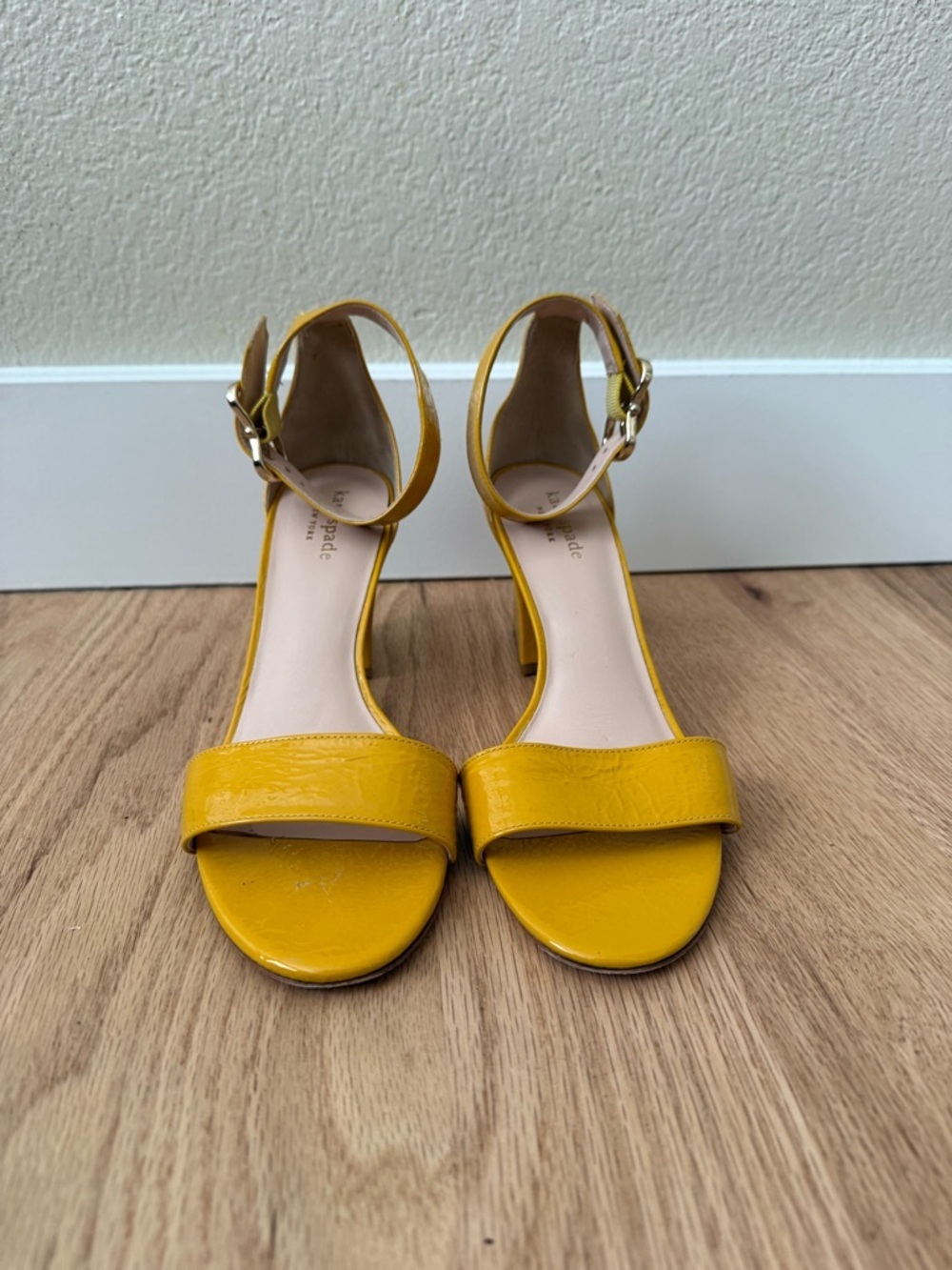 Kate Spade Leather Susane Golden Yellow Heel Strappy Sandals Women’s 7.5 - Picture 3 of 14